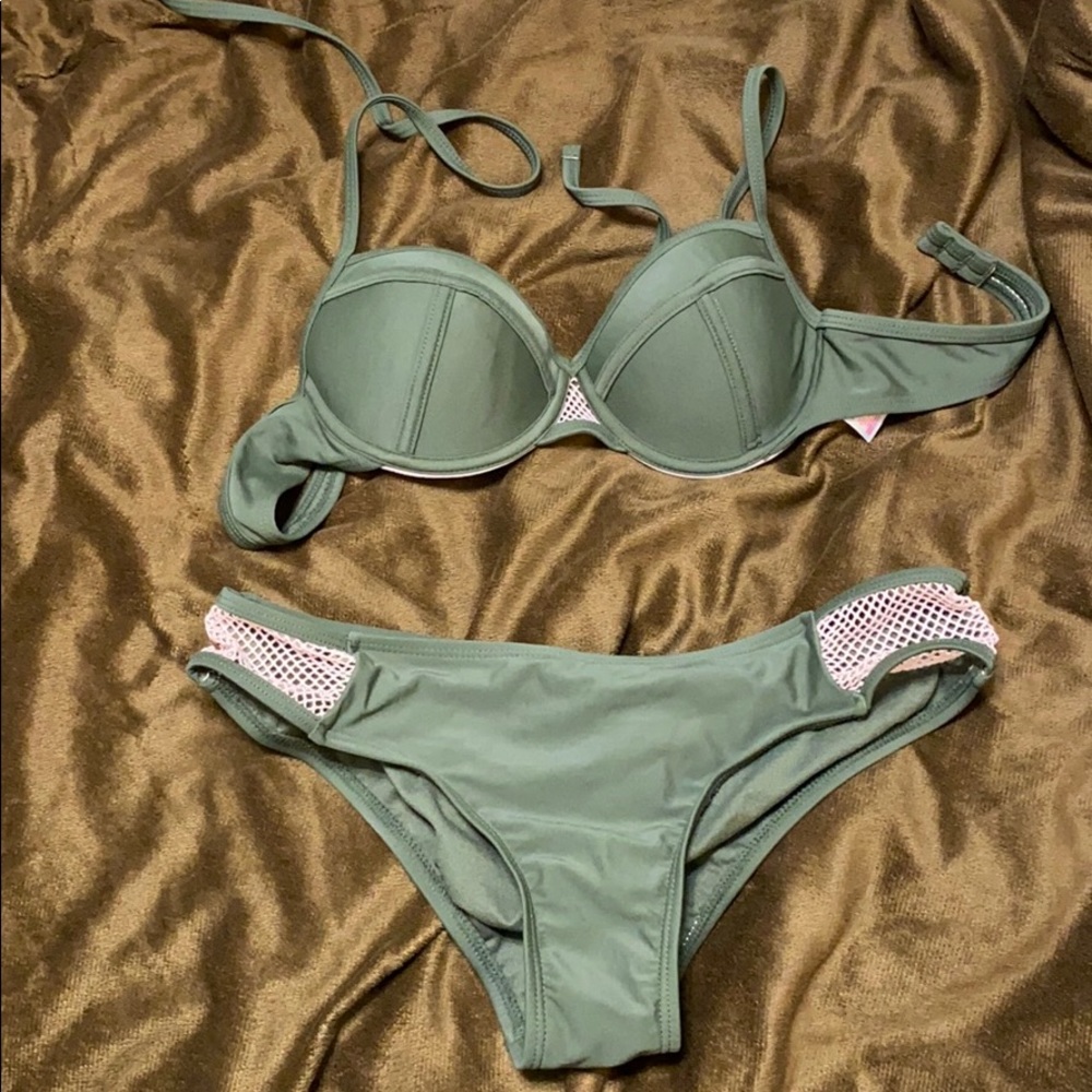 Super cute bakini
